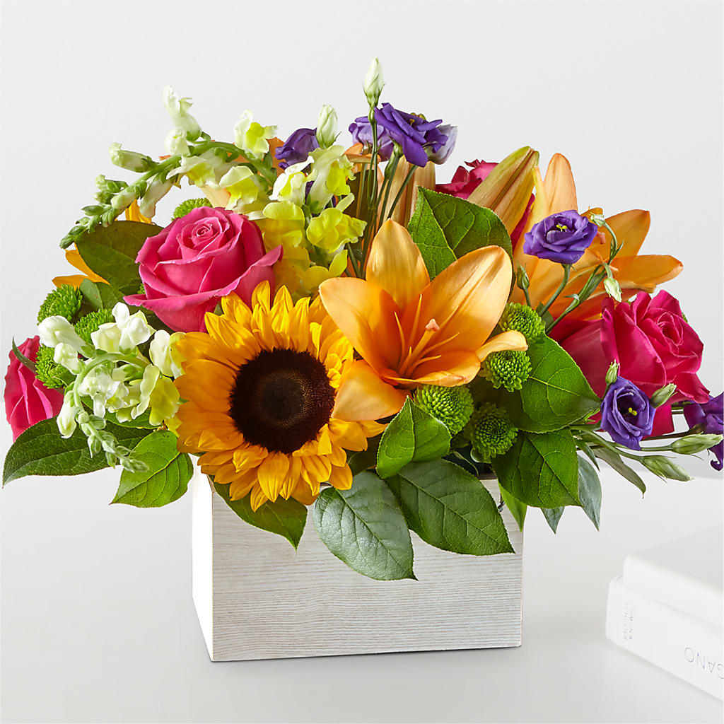 Best Day Box Bouquet – Talia Flowers, Ottawa ON