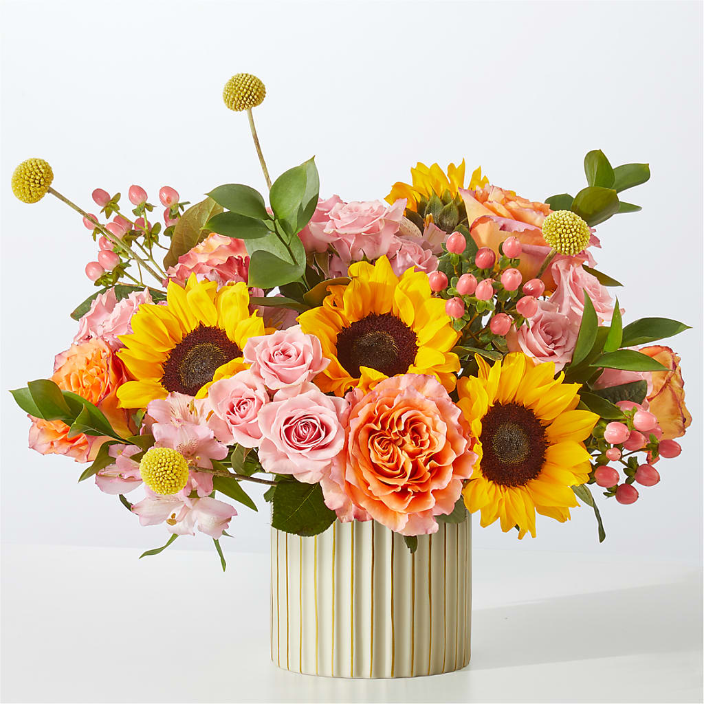 Sun's Out Bouquet – Talia Flowers, Ottawa ON