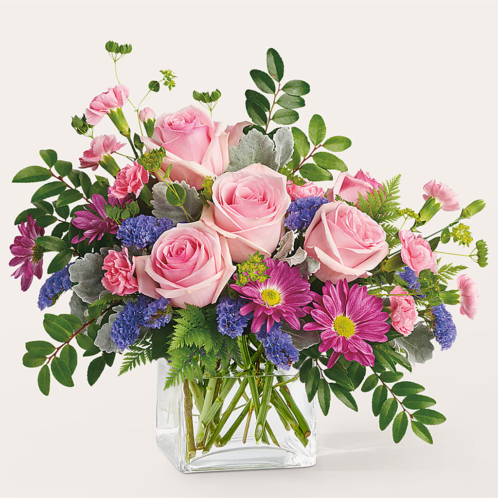 Starlet Bouquet – Talia Flowers, Ottawa ON