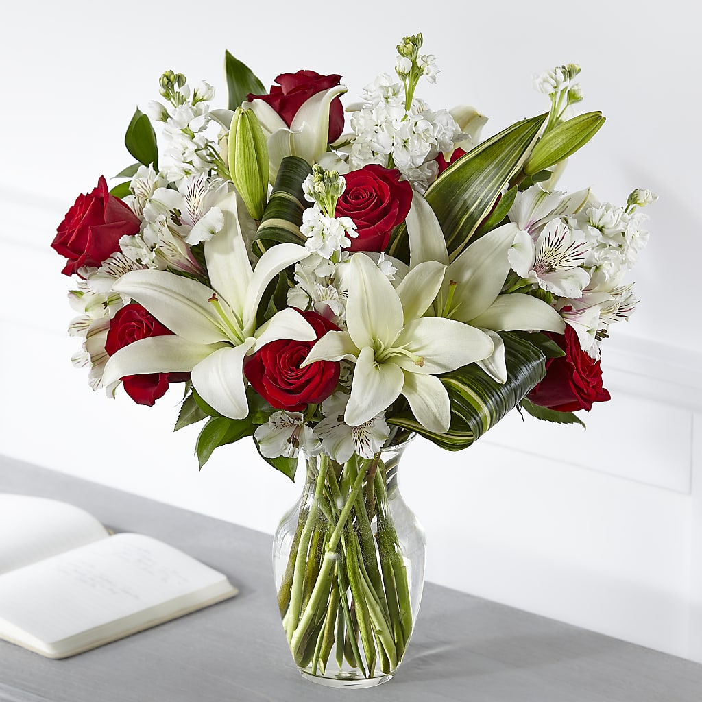 Loving Respect Bouquet – Talia Flowers, Ottawa ON