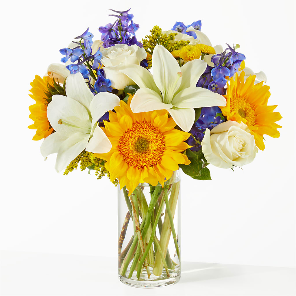 Stargazing Bouquet – Talia Flowers, Ottawa ON