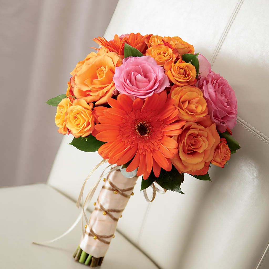 Lifetime of Love Bouquet – Talia Flowers, Ottawa ON