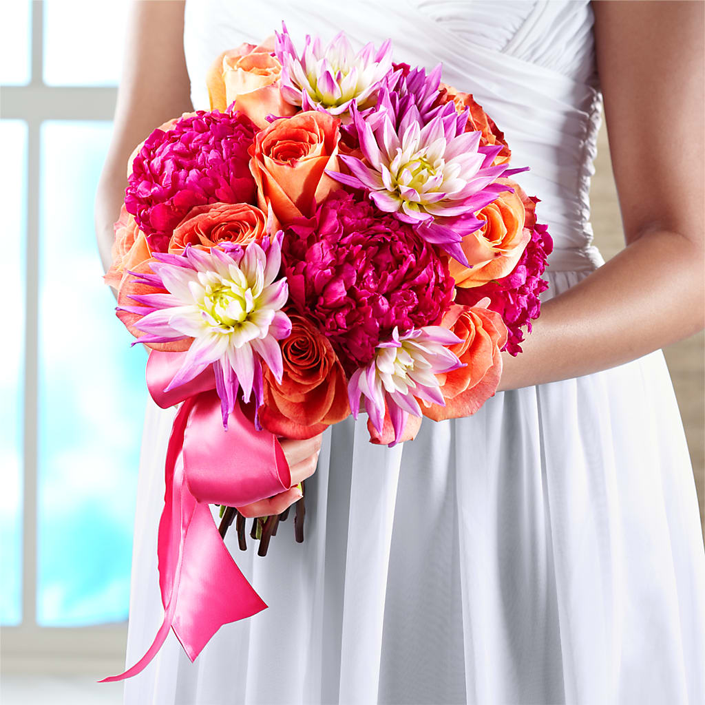 New Love Bouquet – Talia Flowers, Ottawa ON