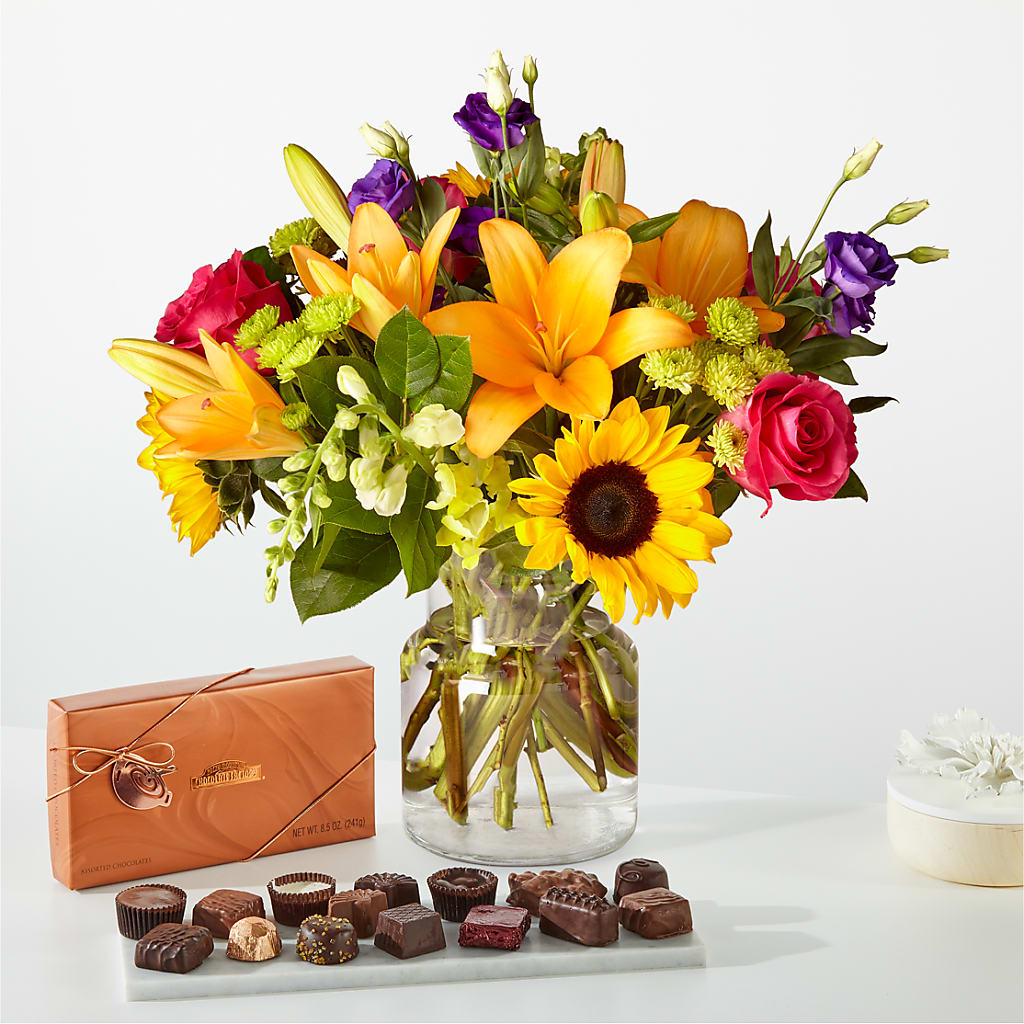 Best Day Bouquet and Chocolate Bundle –  Talia Flowers, Ottawa ON