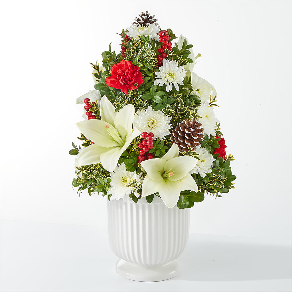 Festive Moments Tree –  Talia Flowers, Ottawa ON