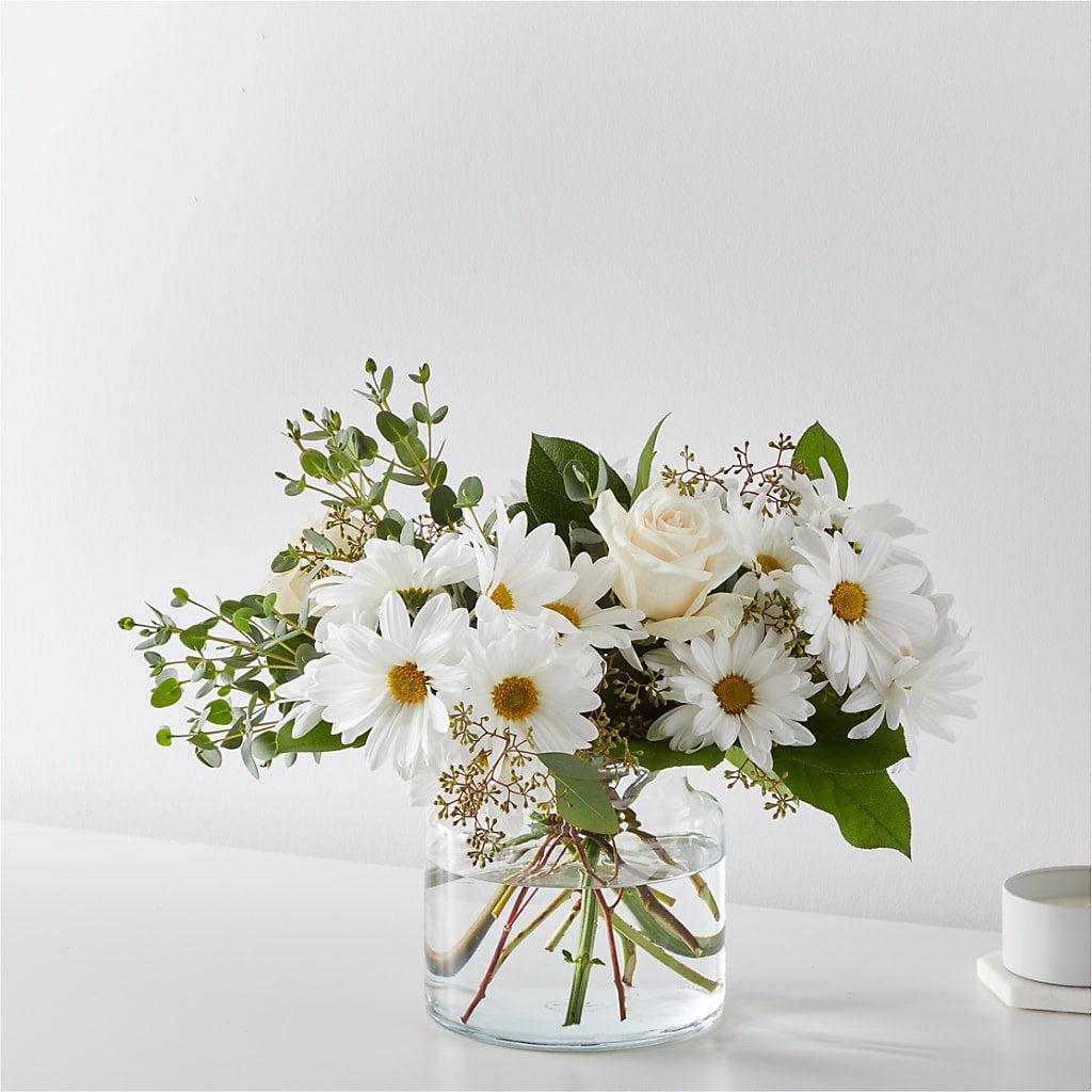 Fresh Linen Bouquet –  Talia Flowers, Ottawa ON