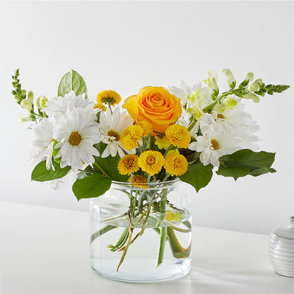 Sun Salutation Bouquet –  Talia Flowers, Ottawa ON