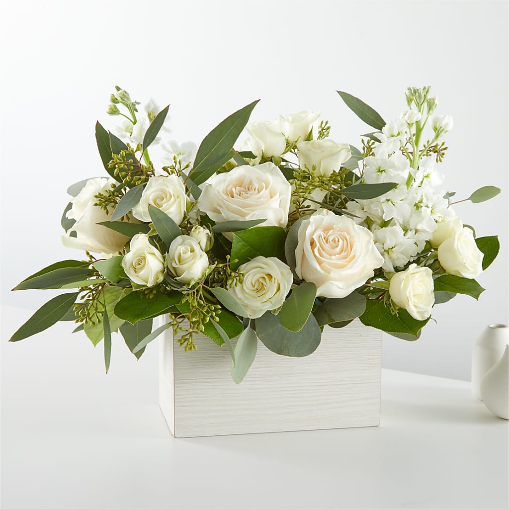Fresh Linen Box Bouquet –  Talia Flowers, Ottawa ON