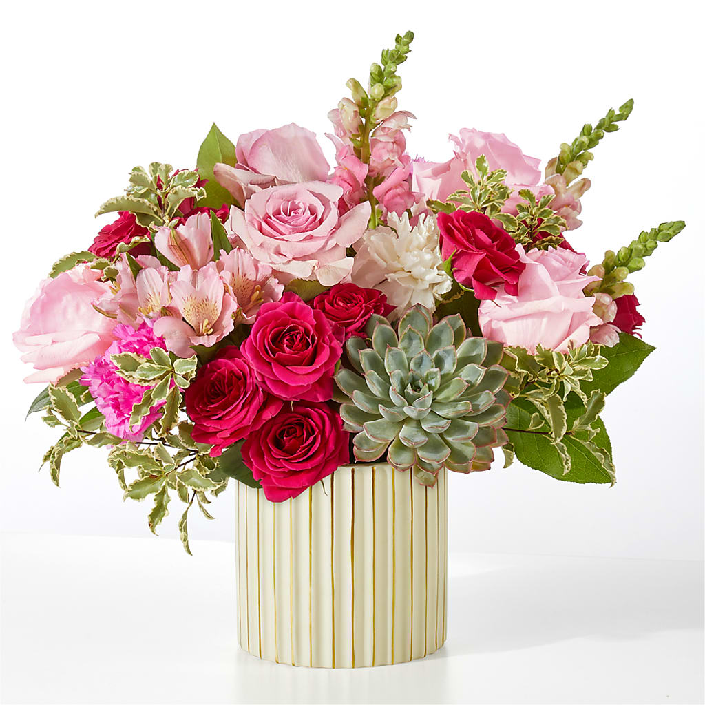 Magenta Musings Bouquet –  Talia Flowers, Ottawa ON