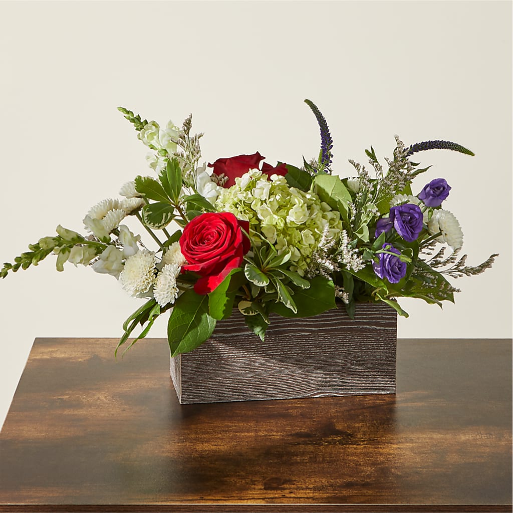Sweet Magnolia Bouquet –  Talia Flowers, Ottawa ON