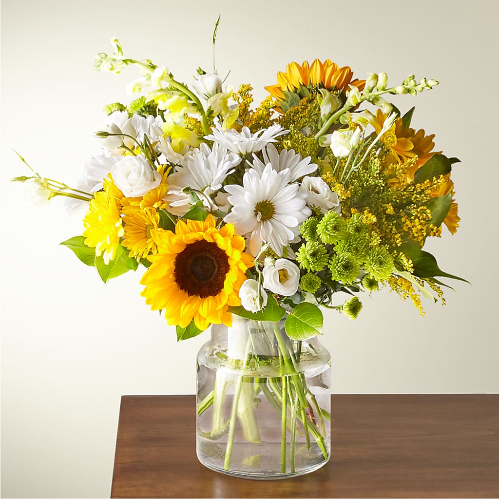 Hello Sunshine Bouquet –  Talia Flowers, Ottawa ON