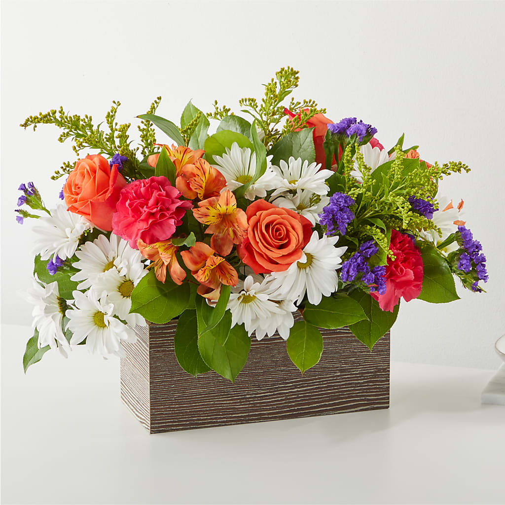 Oopsie Daisy Box Bouquet –  Talia Flowers, Ottawa ON