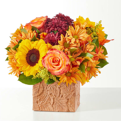 The Outdoors Bouquet –  Talia Flowers, Ottawa ON