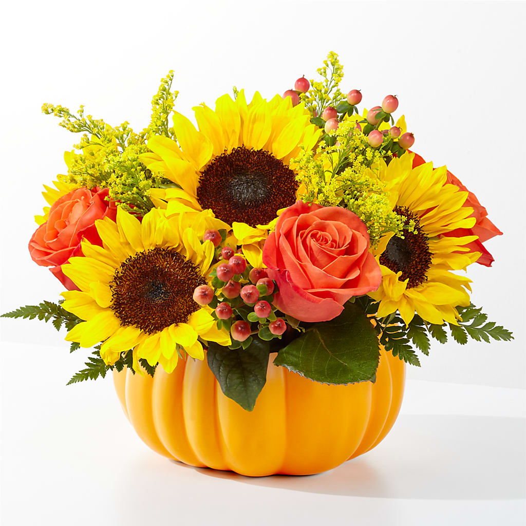 Pick of the Patch Pumpkin Bouquet –  Talia Flowers, Ottawa ON