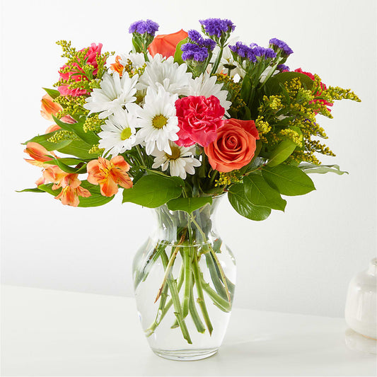 Oopsie Daisy Bouquet –  Talia Flowers, Ottawa ON