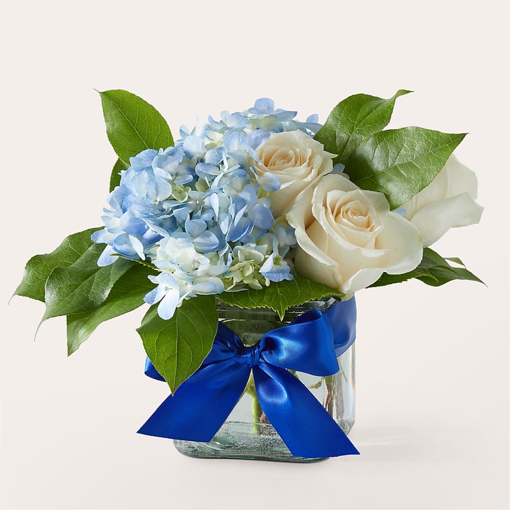 Sky Blue Delight Bouquet –  Talia Flowers, Ottawa ON