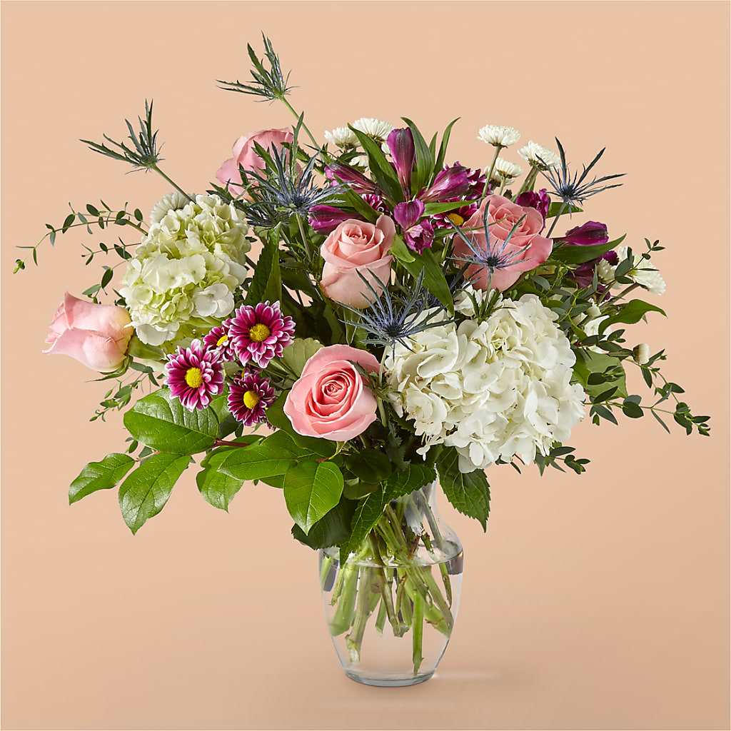 Parlour Bouquet –  Talia Flowers, Ottawa ON