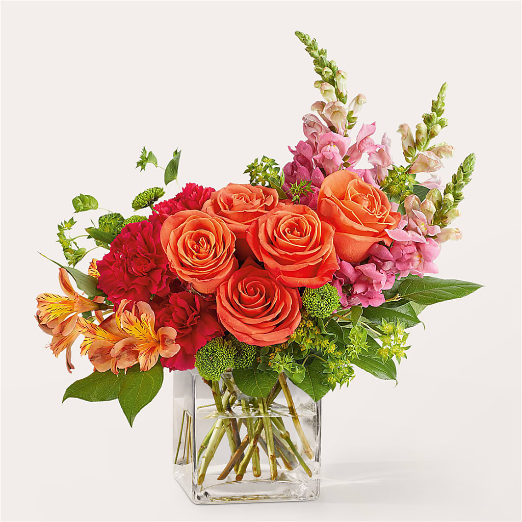 Cosmopolitan Bouquet –  Talia Flowers, Ottawa ON