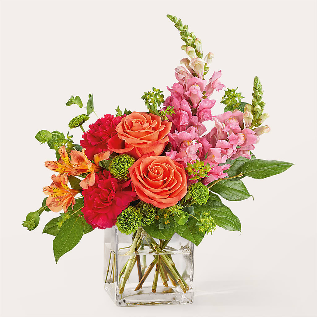 Cosmopolitan Bouquet –  Talia Flowers, Ottawa ON