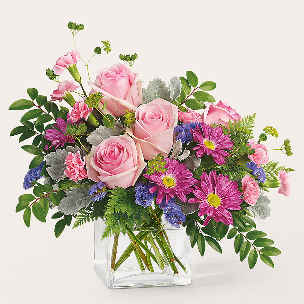 Starlet Bouquet –  Talia Flowers, Ottawa ON