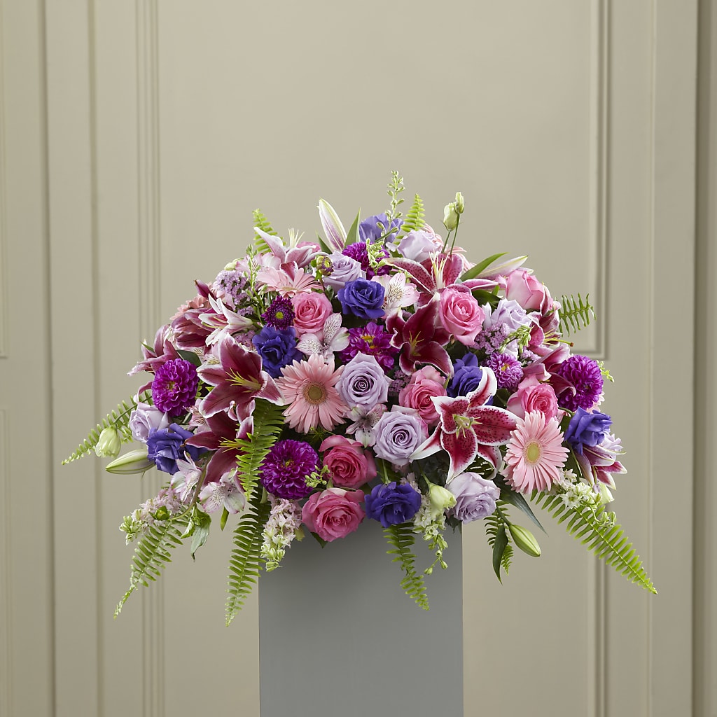 Fare Thee Well Pedestal –  Talia Flowers, Ottawa ON