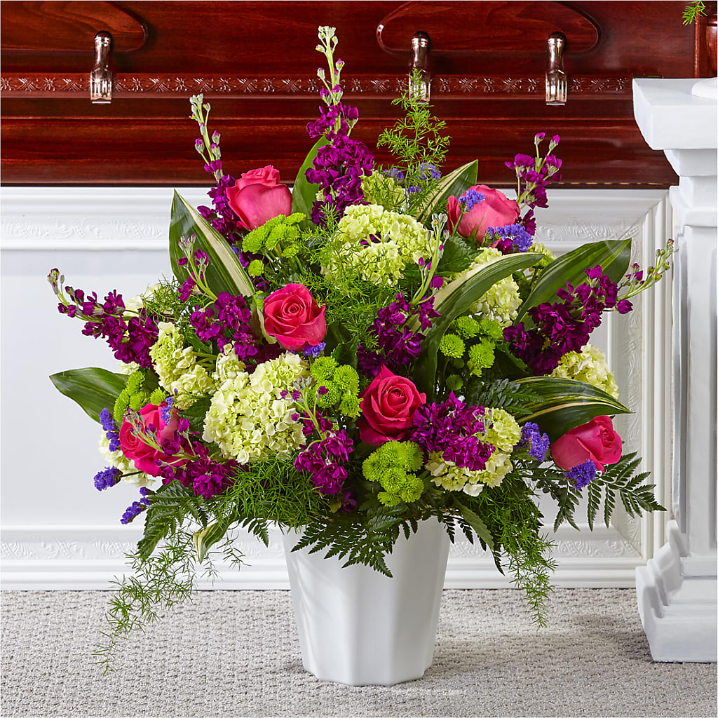 Beautiful Horizons Floor Basket –  Talia Flowers, Ottawa ON