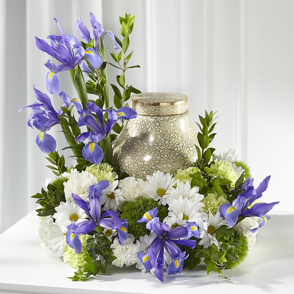 Sincere Spirit Cremation Adornment –  Talia Flowers, Ottawa ON