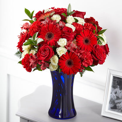 Hearts Embrace Bouquet –  Talia Flowers, Ottawa ON