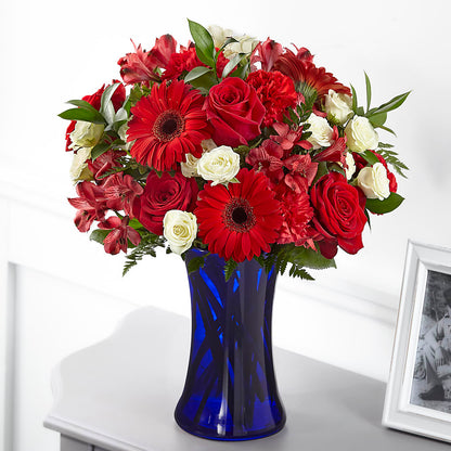 Hearts Embrace Bouquet –  Talia Flowers, Ottawa ON