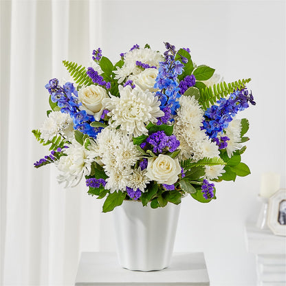 Hold Dear Tabletop Basket –  Talia Flowers, Ottawa ON