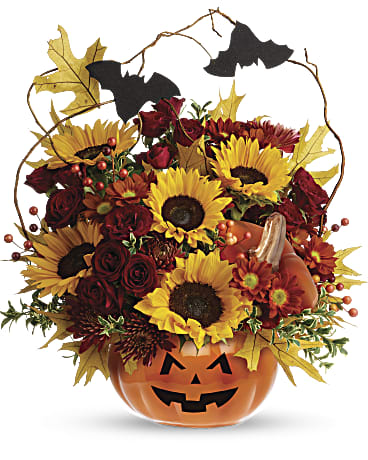 Teleflora's Trick & Treat Bouquet –  Talia Flowers, Ottawa ON