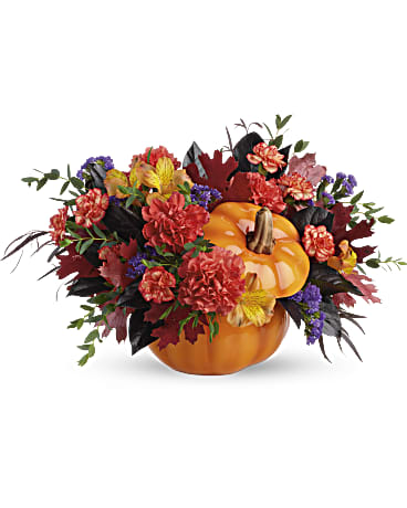 Teleflora's Hauntingly Pretty Pumpkin Bouquet –  Talia Flowers, Ottawa ON