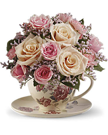 Teleflora's Victorian Teacup Bouquet –  Talia Flowers, Ottawa ON