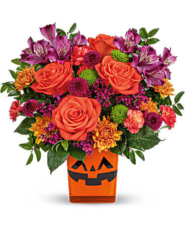 Teleflora's Spooky Spectacle Bouquet –  Talia Flowers, Ottawa ON