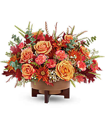 Teleflora's Modern Copper Centerpiece –  Talia Flowers, Ottawa ON