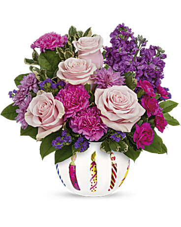 Teleflora's Birthday Greetings Bouquet –  Talia Flowers, Ottawa ON