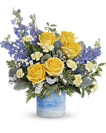 Teleflora's Seaside Dreams Bouquet –  Talia Flowers, Ottawa ON