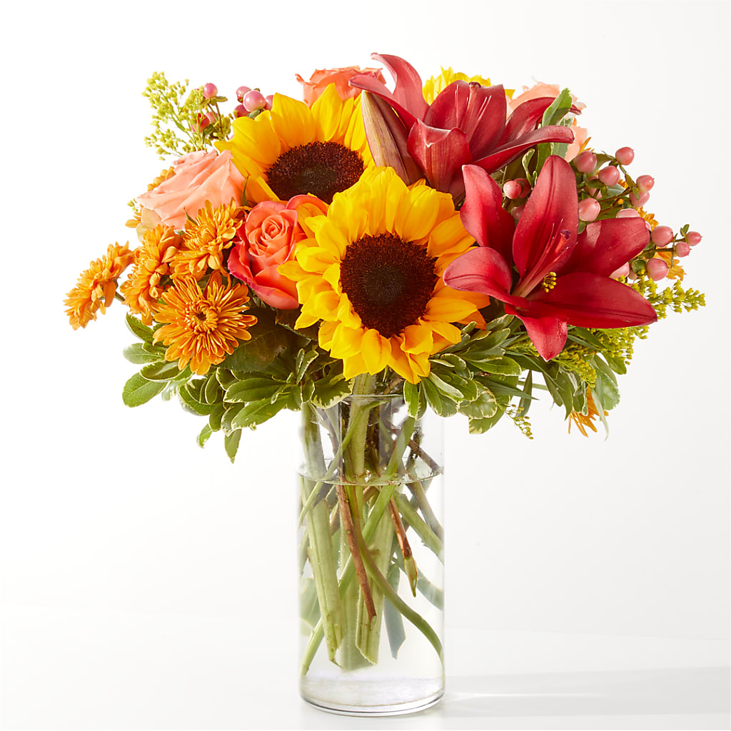Acorn Lane Bouquet –  Talia Flowers, Ottawa ON