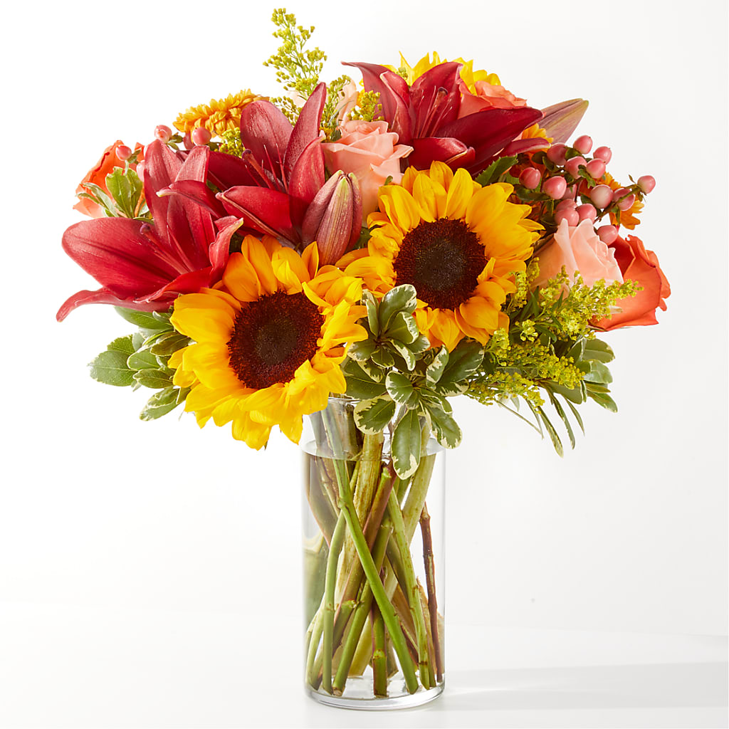 Acorn Lane Bouquet –  Talia Flowers, Ottawa ON