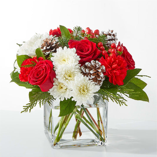 Snow Angel Bouquet –  Talia Flowers, Ottawa ON