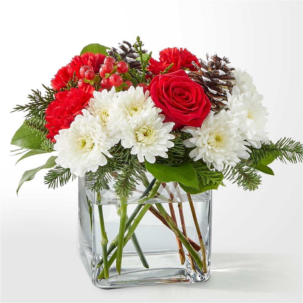 Snow Angel Bouquet –  Talia Flowers, Ottawa ON