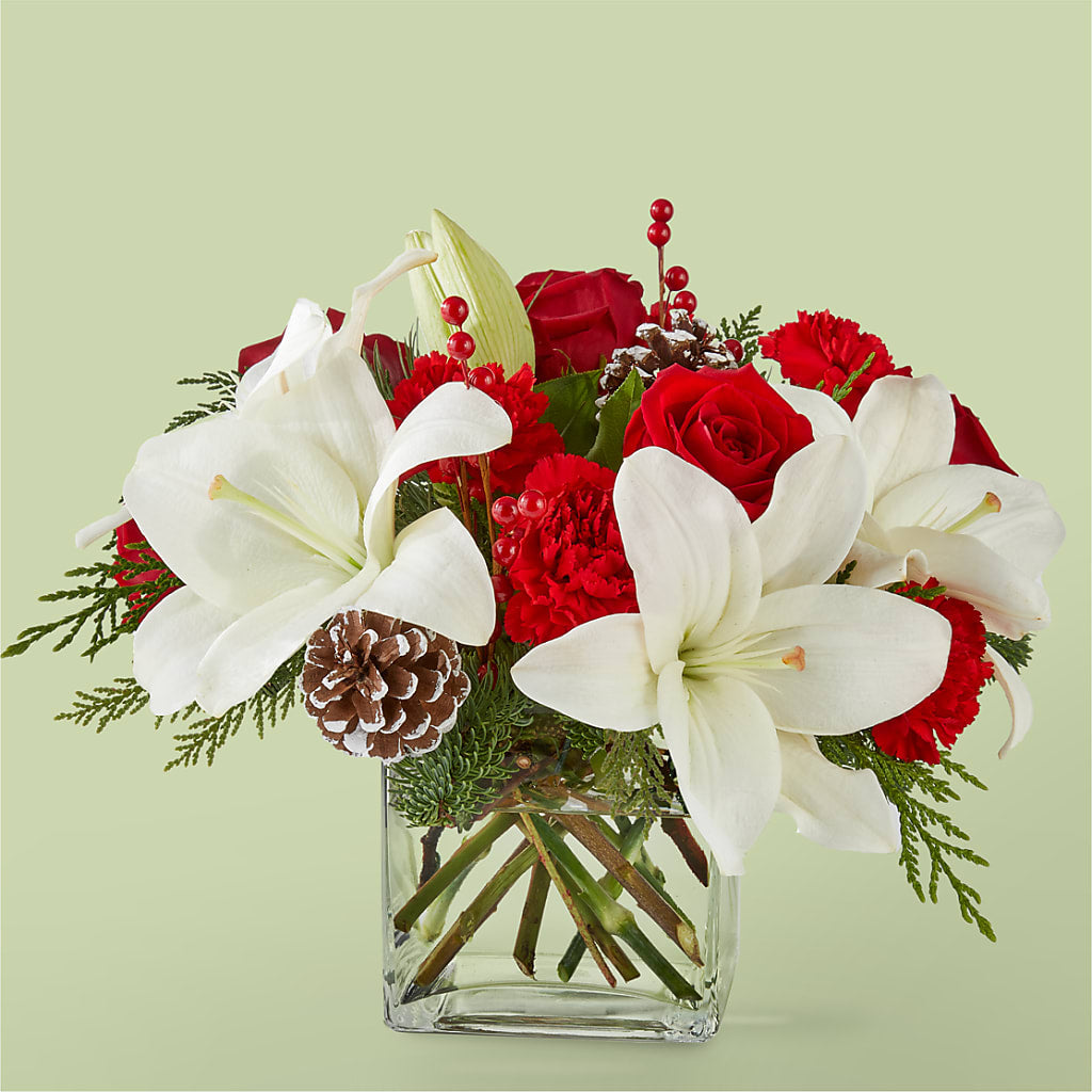 Glistening Icicles Bouquet –  Talia Flowers, Ottawa ON
