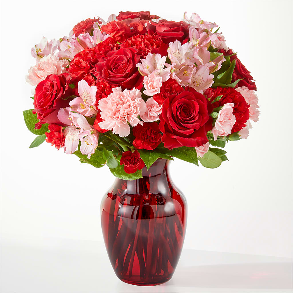 Candy Kisses Bouquet –  Talia Flowers, Ottawa ON