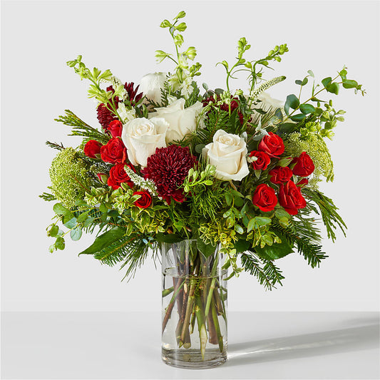 Favorite Traditions Bouquet –  Talia Flowers, Ottawa ON