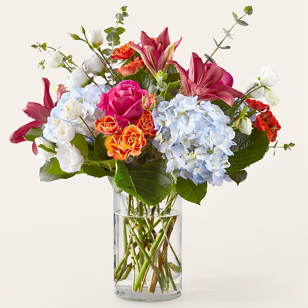Awestruck Luxury Bouquet –  Talia Flowers, Ottawa ON