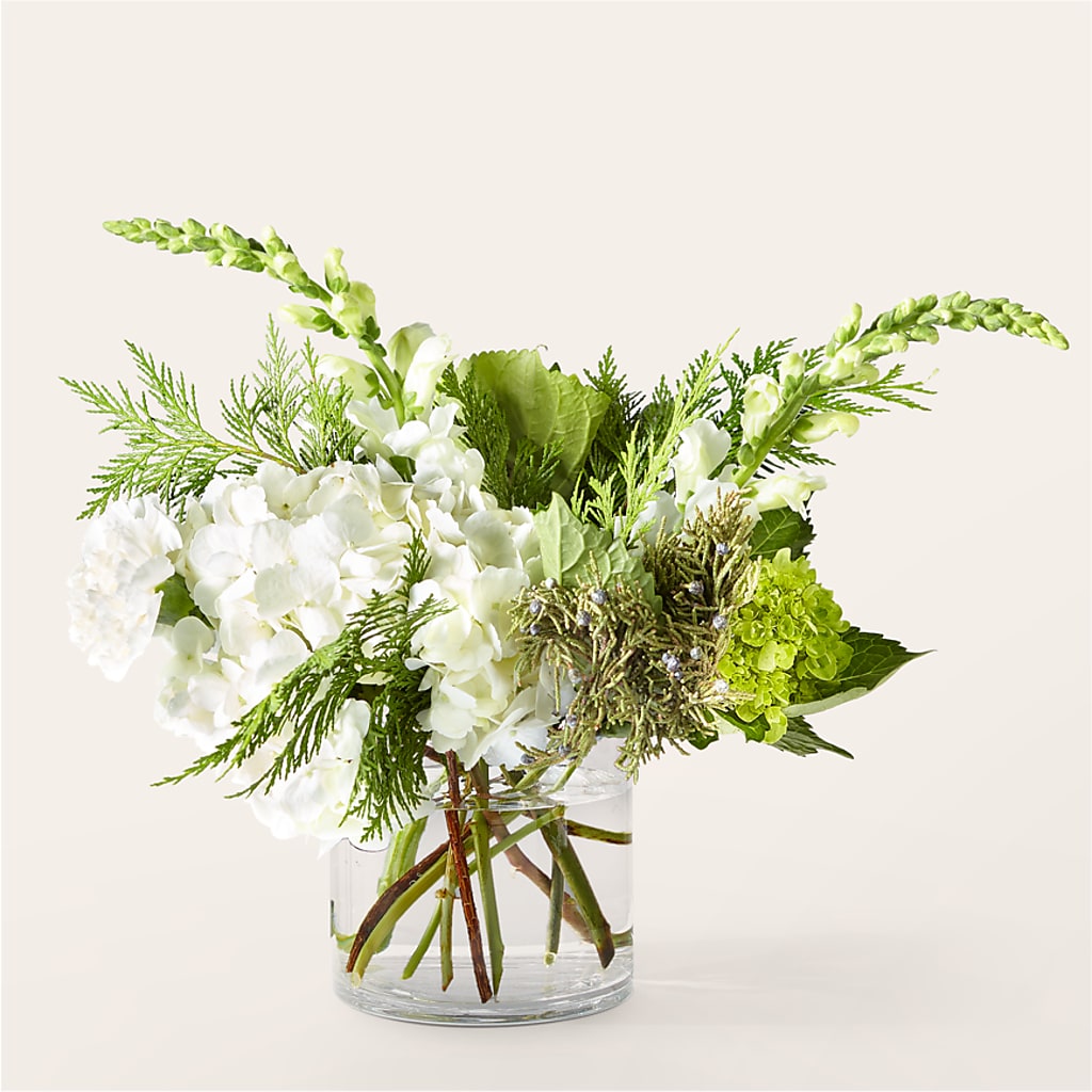 Marshmallows on Top Bouquet –  Talia Flowers, Ottawa ON