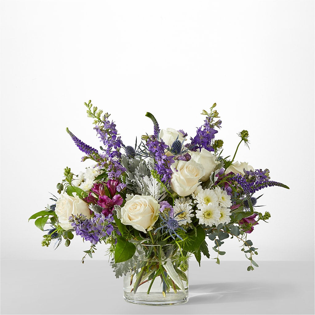 Shooting Star Bouquet –  Talia Flowers, Ottawa ON