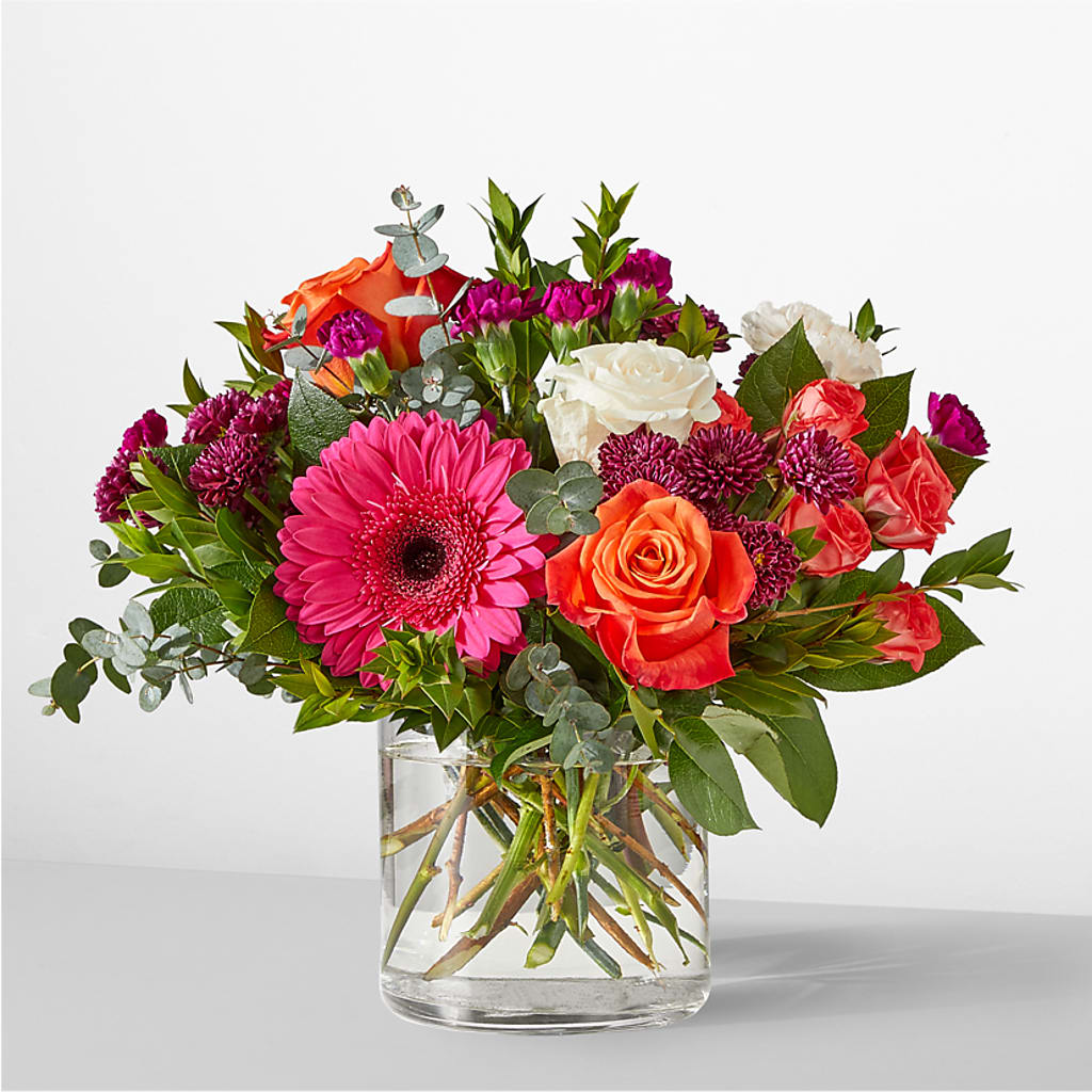 Smell the Roses Bouquet –  Talia Flowers, Ottawa ON