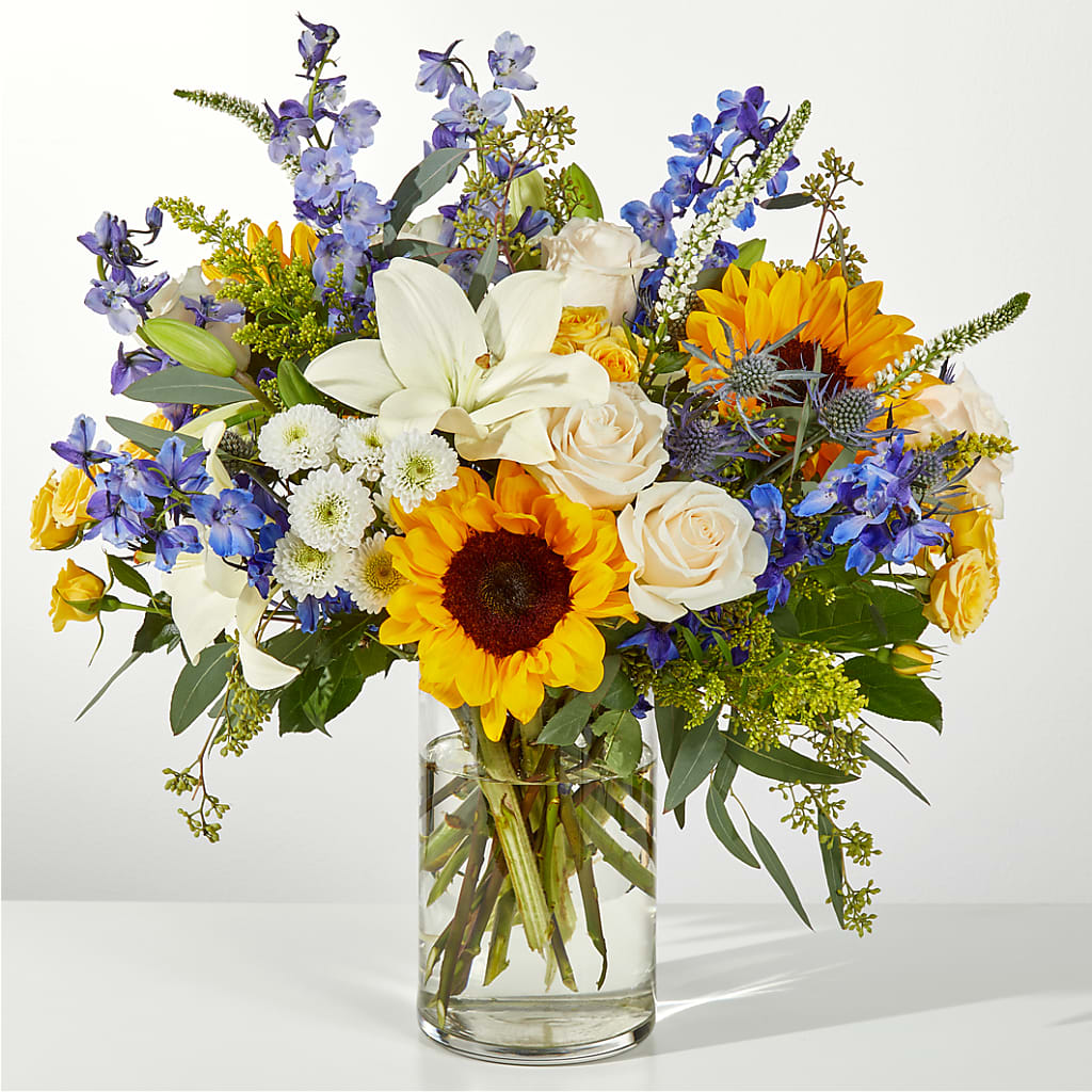 Wonderfully Sunny Bouquet –  Talia Flowers, Ottawa ON