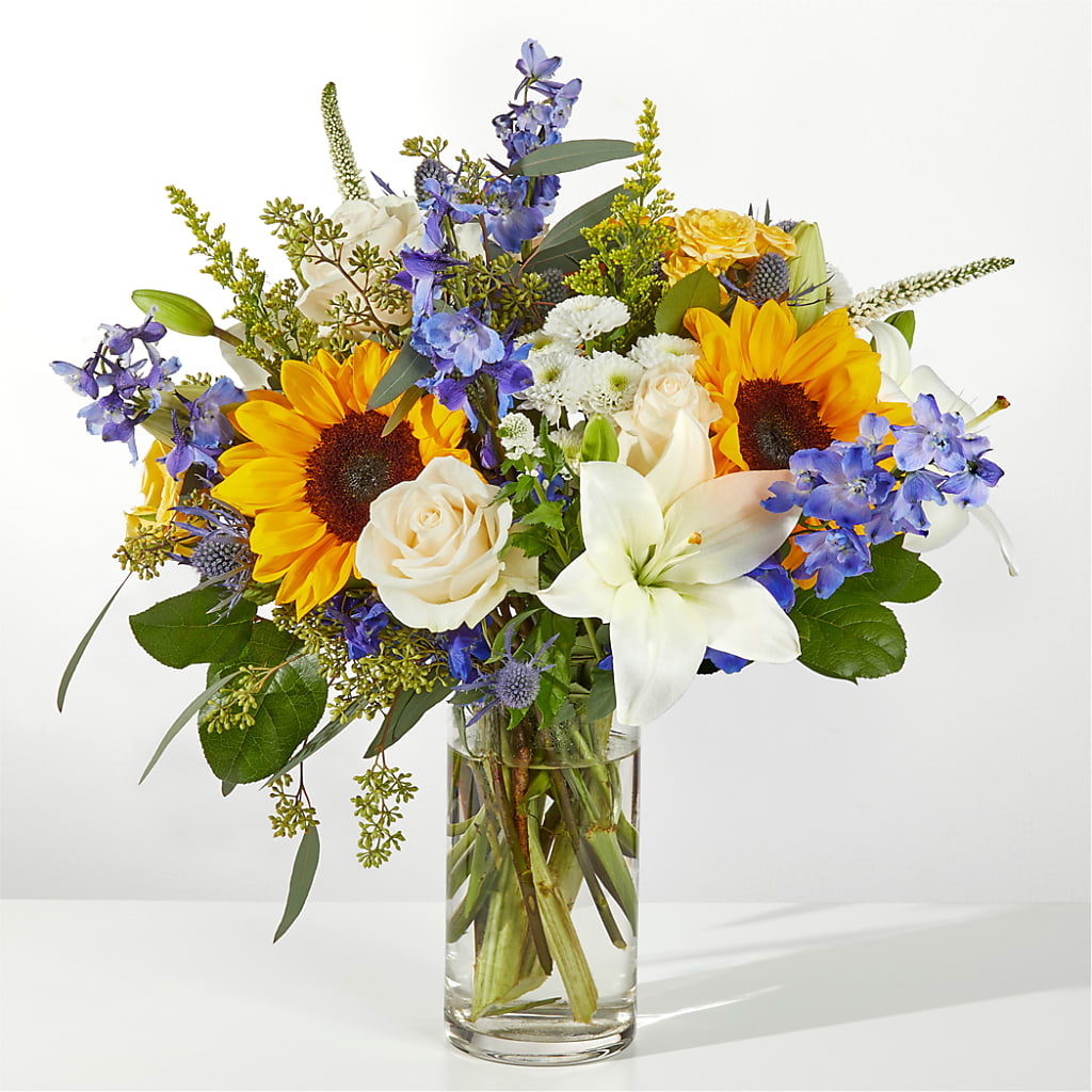 Wonderfully Sunny Bouquet –  Talia Flowers, Ottawa ON